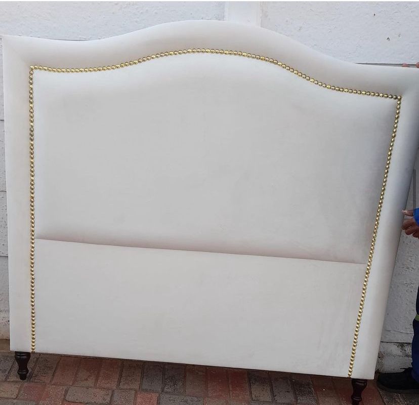 QueenHeadboard-02